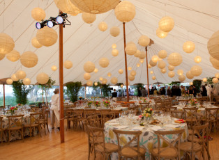 46x85 with paper lanterns